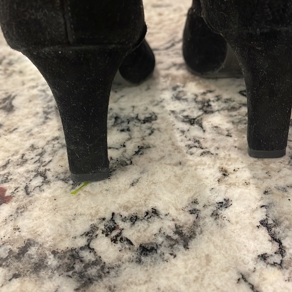 Black suede boots - Picture 4 of 4